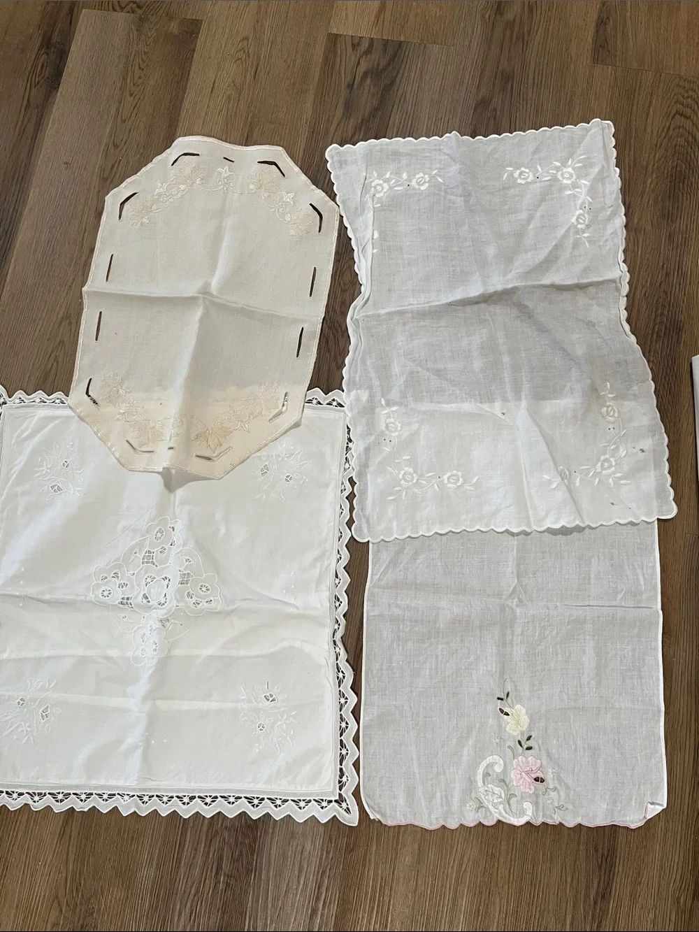 Assorted Vintage Linen Doilies, table cloth pillow shams lot of 22